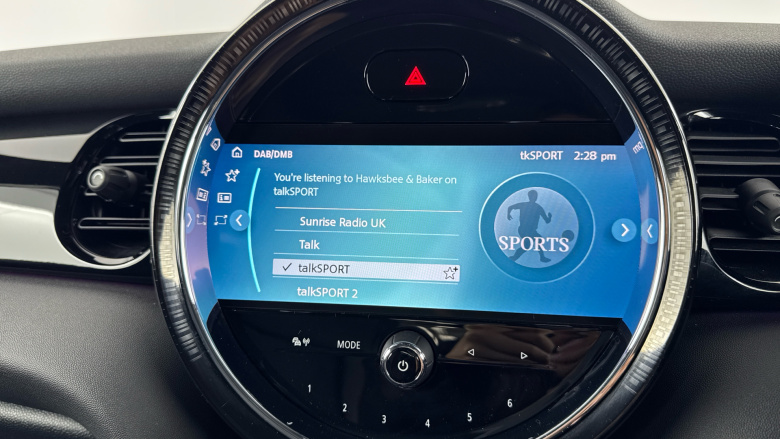 MINI Hatchback 1.5 Cooper Sport 5dr Auto Petrol Hatchback